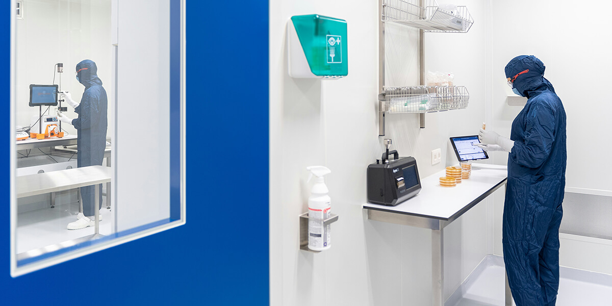 Batch records in a GMP-regulated environment